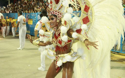 Erika Januza, musa do Salgueiro