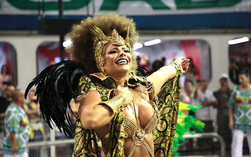  Viviane Araújo, Rainha de Bateria da Mancha Verde