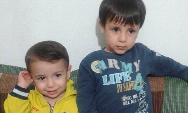 Os irmãos Alan e Galib Kurdi