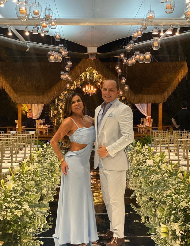 Gretchen e Esdras (Foto: Reprodução/ Instagram)