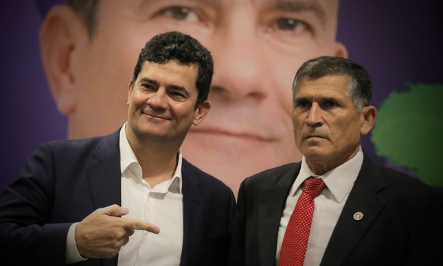 Sergio Moro e Santos Cruz na filiação do general ao Podemos