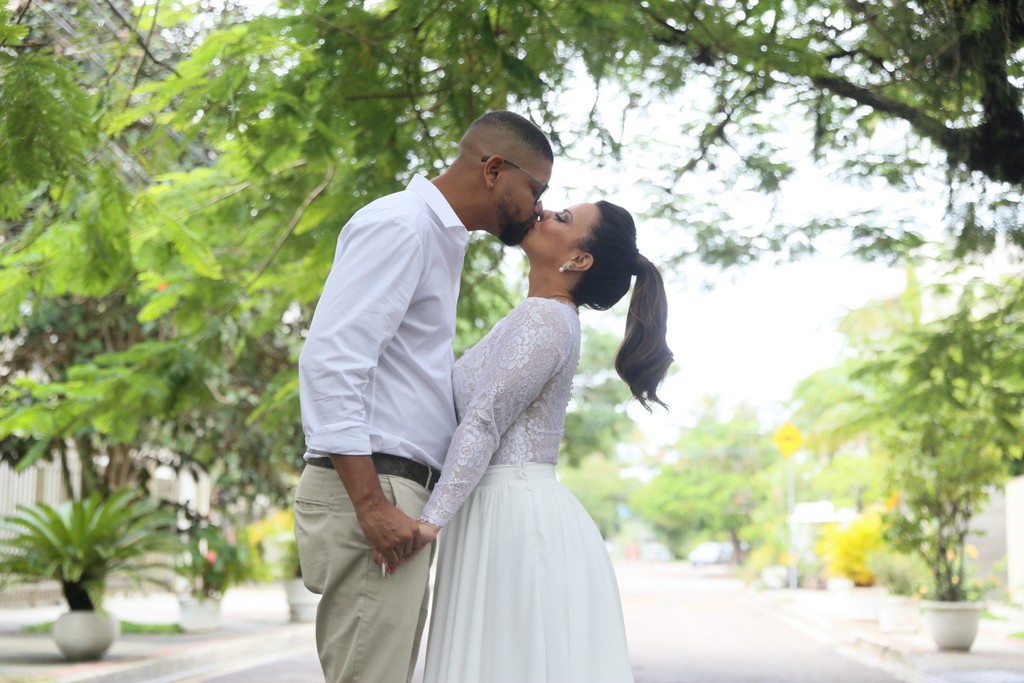 Viviane Araújo e Guilherme Militão se casam no Rio (Foto: AgNews / Anderson Borde)