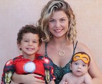 Bárbara Borges com os filhos, Martin e Theo | Reprodução