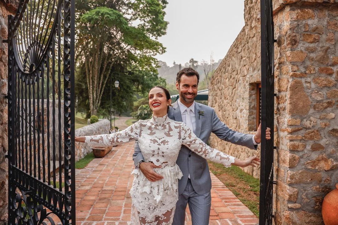 Carol Celico faz segunda cerimônia de casamento, em São Paulo (Foto: Reprodução/ Instagram)