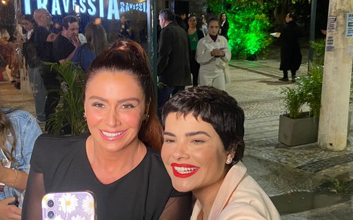 Giovanna Antonelli, Vanessa Giácomo e mais atores se reúnem em festa de 'Travessia'