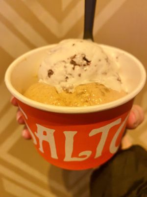 Photo of Salt & Straw - San Francisco, CA, US. Freckled Mint Chocolate Chip (Top) and Pumpkin & Gingersnap Pie (Bottom)