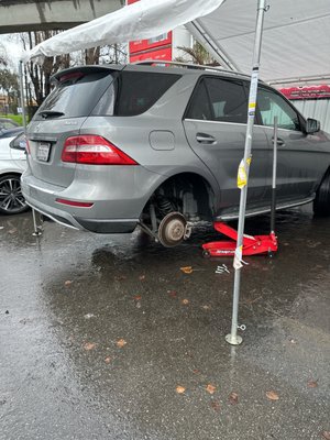 Photo of Juarez Tires and Brakes - San Francisco, CA, US.