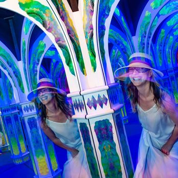 Magowan’s Infinite Mirror Maze