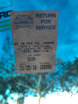 Photo of E-Z 10 Minute Oil Change - San Leandro, CA, US.