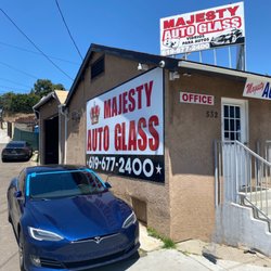 Majesty Auto Glass