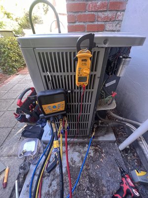 Photo of WAVE Appliance & HVAC Repair - Walnut Creek, CA, US. AC Summer service