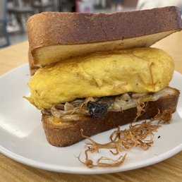 Truffle Egg Sandwich