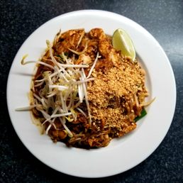 Phad Thai Gai