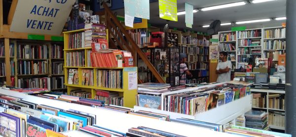 Photo of Evasion Librairie - Brussel, BRU, BE. Books