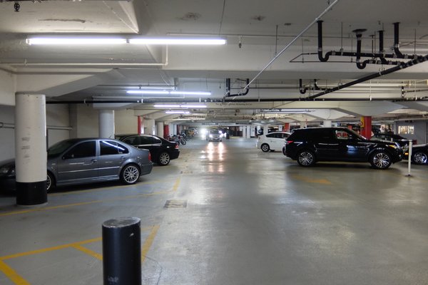 Photo of Japan Center Garage - San Francisco, CA, US.