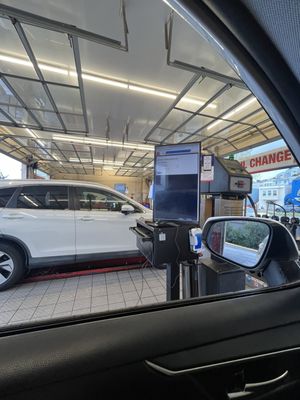 Photo of Valvoline Instant Oil Change - San Francisco, CA, US. What it looks like waiting inside.