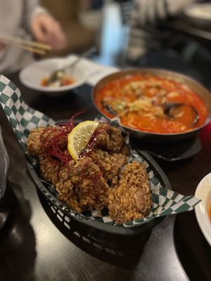 Photo of Chimac Korean Pub & Fried Chicken - Victoria, BC, CA. Soy garlic chicken