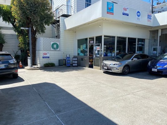 Photo of Pacific Heights Chevron Auto Repair - San Francisco, CA, US.