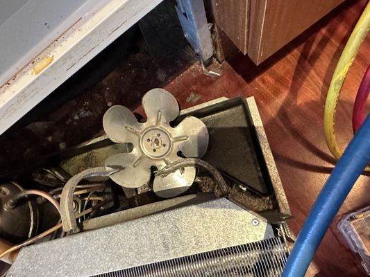 Photo of Triton Appliance repair - Palo Alto, CA, US. replace fan motor for sub zero