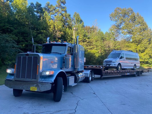 Photo of moveauto - Burlingame, CA, US. Moveauto Heavy Haul