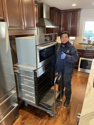 Photo of iTech Appliance Repair - San Leandro, CA, US. Working on a Bosch built in Oven