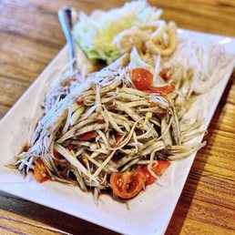 Lao Style Papaya Salad