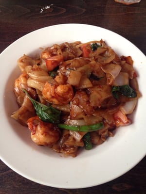 Photo of LoveMama - New York, NY, US. Shrimp Pad Kee Mao