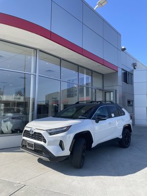 Photo of Putnam Toyota - Burlingame, CA, US.