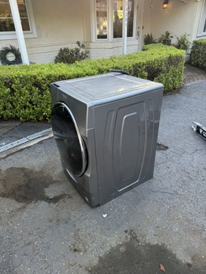 Photo of BayCity Appliance Service - Mountain View, CA, US. Whirlpool Washer model WFW9620HC. Not so "smart" washer afterall. Control panel failed.