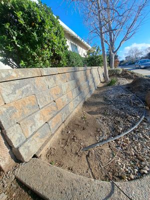 Photo of A&M Hauling & Demolition - San Francisco, CA, US. Concrete blocks retaining wall in front of the house