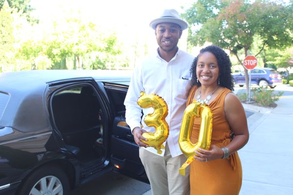 Photo of Vallejo Airporter - Vallejo, CA, US. BIRTHDAY LIMO