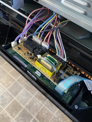 Photo of Gold Standard Appliance Repair - South San Francisco, CA, US. Microwave oven main control board.