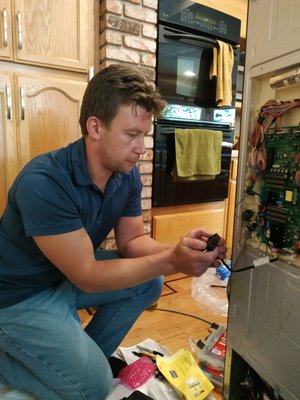 Photo of Appliance Repair Team - Walnut Creek, CA, US. Reprogramming refrigerator PCB