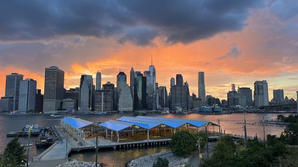 Photo of Brooklyn Heights Promenade - Brooklyn, NY, US.