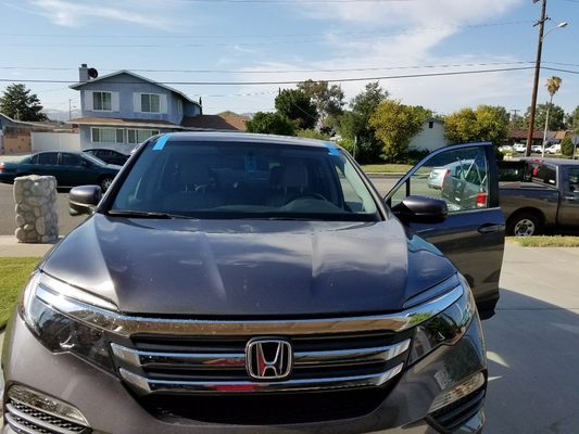 Photo of Simi Valley Auto Glass - Simi Valley, CA, US. 2016 Honda Cr-V windshield replacement Simi valley