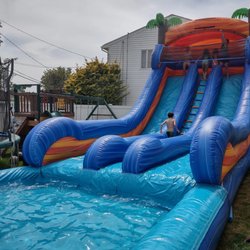 Big Time Jump N Slide