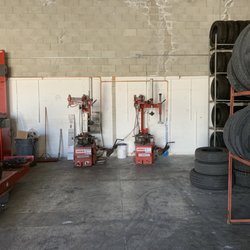 Fierro’s Tires & Wheels