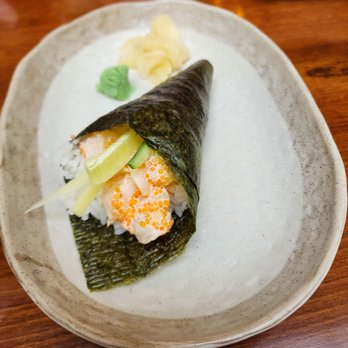 Scallop Handroll