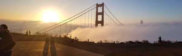 Photo of Blue Shuttle Airporter - San Francisco, CA, US. Golden Gate Bridge!