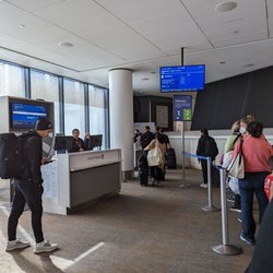 San Francisco International Airport - Terminal 3 E