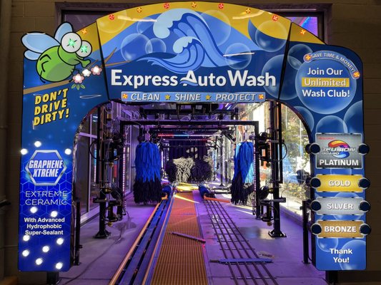 Photo of Express Auto Wash Boundary - Vancouver, BC, CA. Car Wash on Boundary Road