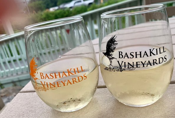 Photo of Bashakill Vineyards - Wurtsboro, NY, US. Never ending Chardonnay!