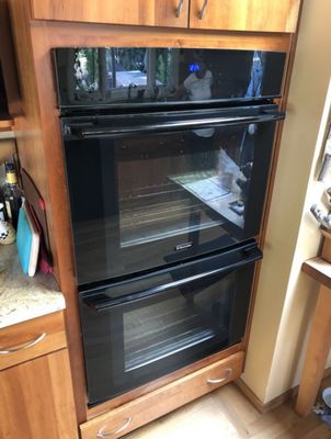 Photo of Gold Standard Appliance Repair - South San Francisco, CA, US. Double oven.