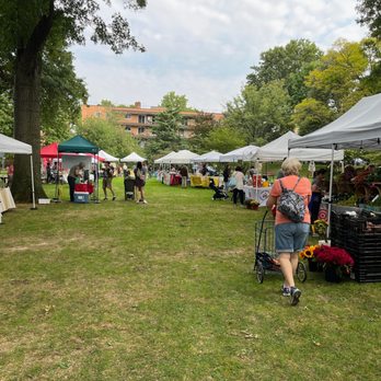 Deep Roots Farmers Market