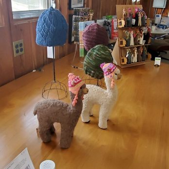 Faraway Farm Alpacas