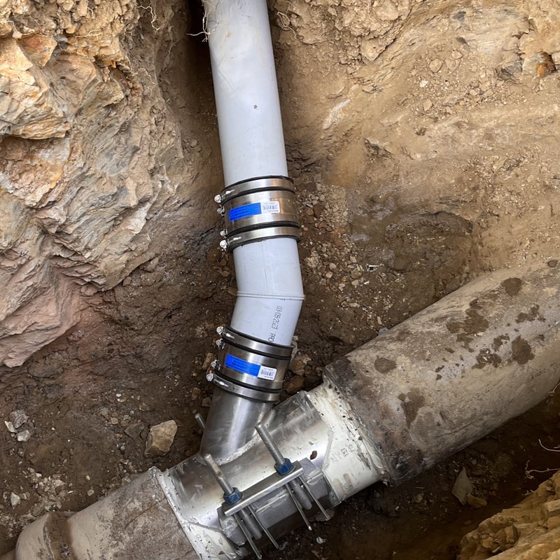 We specialize in pipe bursting