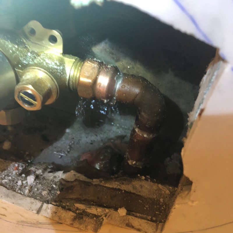 Unlicensed and uninsured plumbers installation
