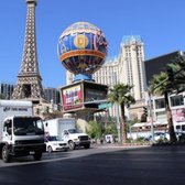 Cube Moving truck on a Strip 