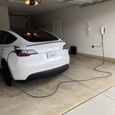 Tesla Wall Connector