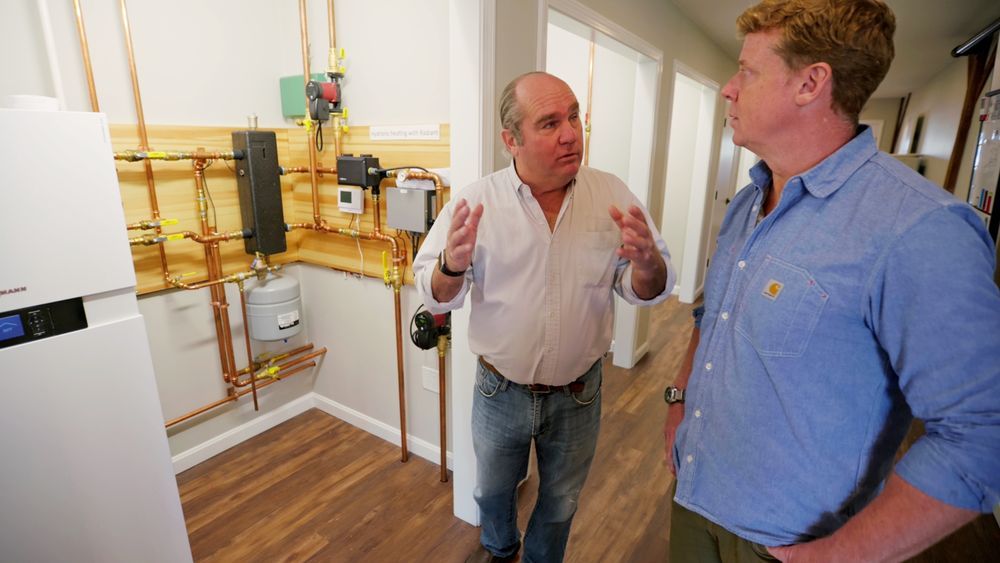 S22 E21: Richard Trethewey takes Kevin O'Connor on a tour of his HVAC showroom